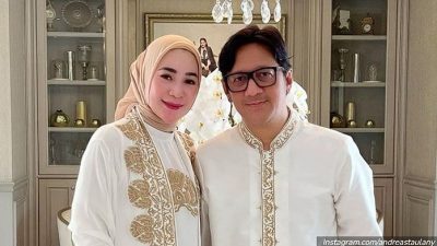 Rien Wartia Trigina, istri andre taulani